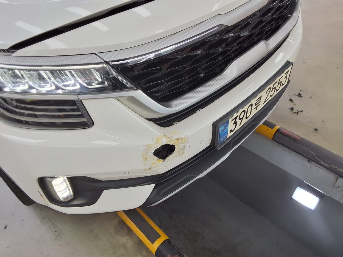 KIA SELTOS 1.6 GASOLINE 2WD SIGNATURE 2022 - zdjęcie 26