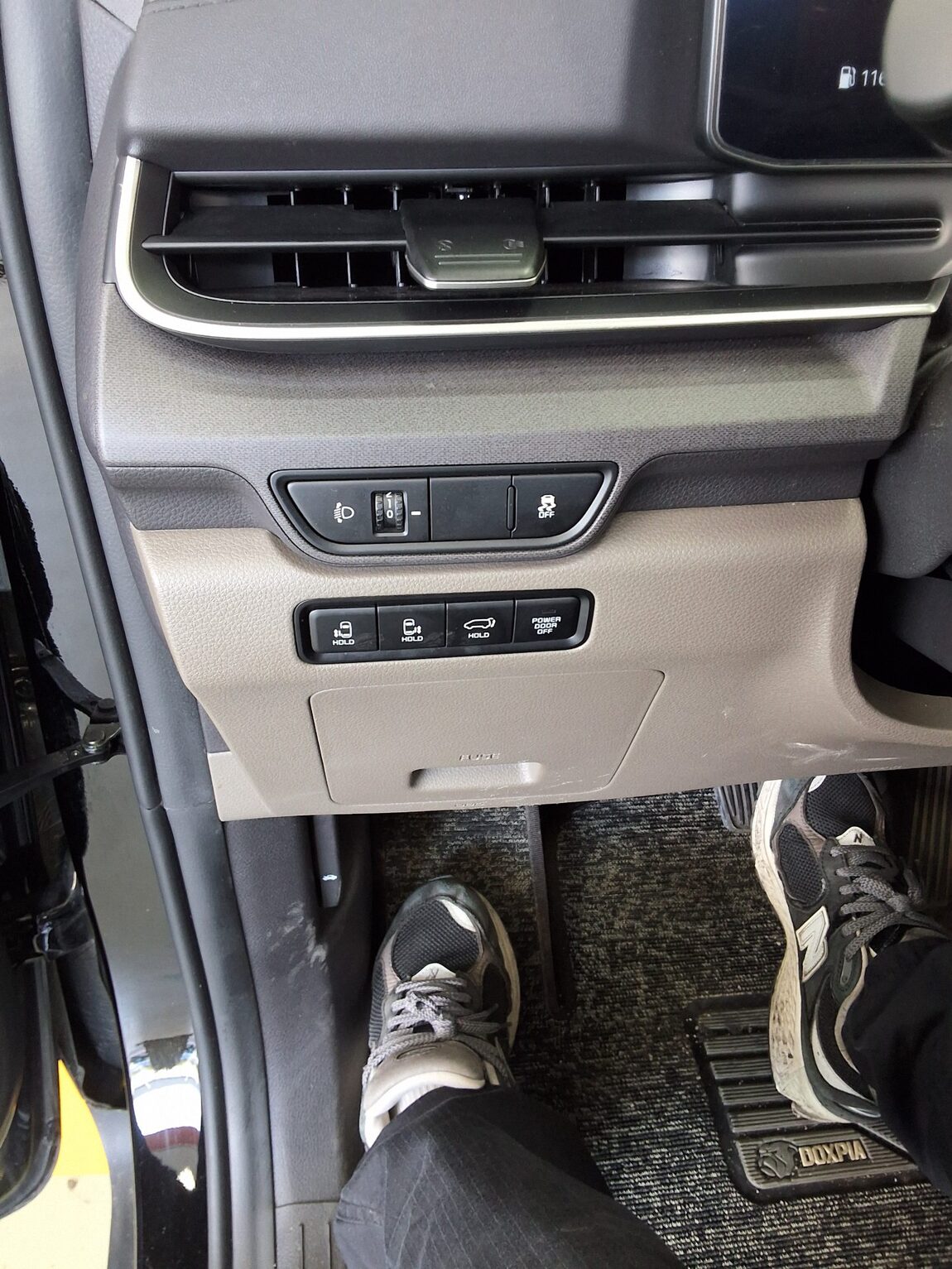 KIA THE NEW CARNIVAL (KA4) 9-SEATER DIESEL NOBLESSE 2024 - zdjęcie 20