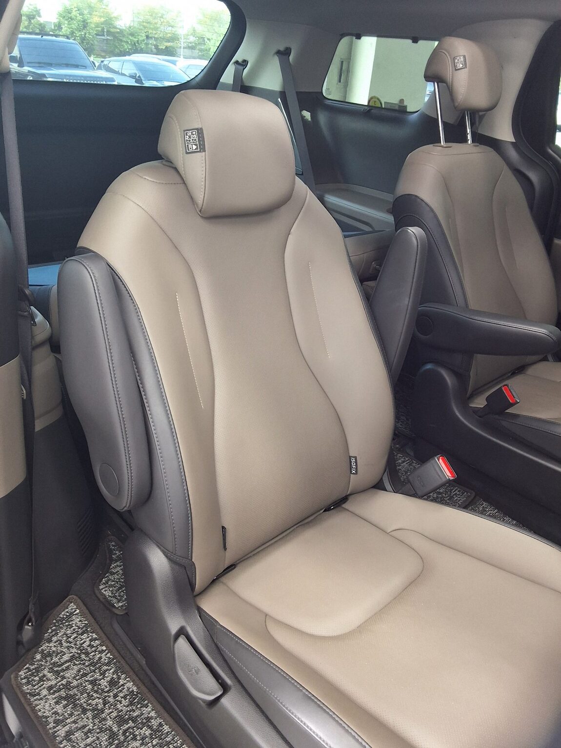 KIA THE NEW CARNIVAL (KA4) 9-SEATER DIESEL NOBLESSE 2024 - zdjęcie 13