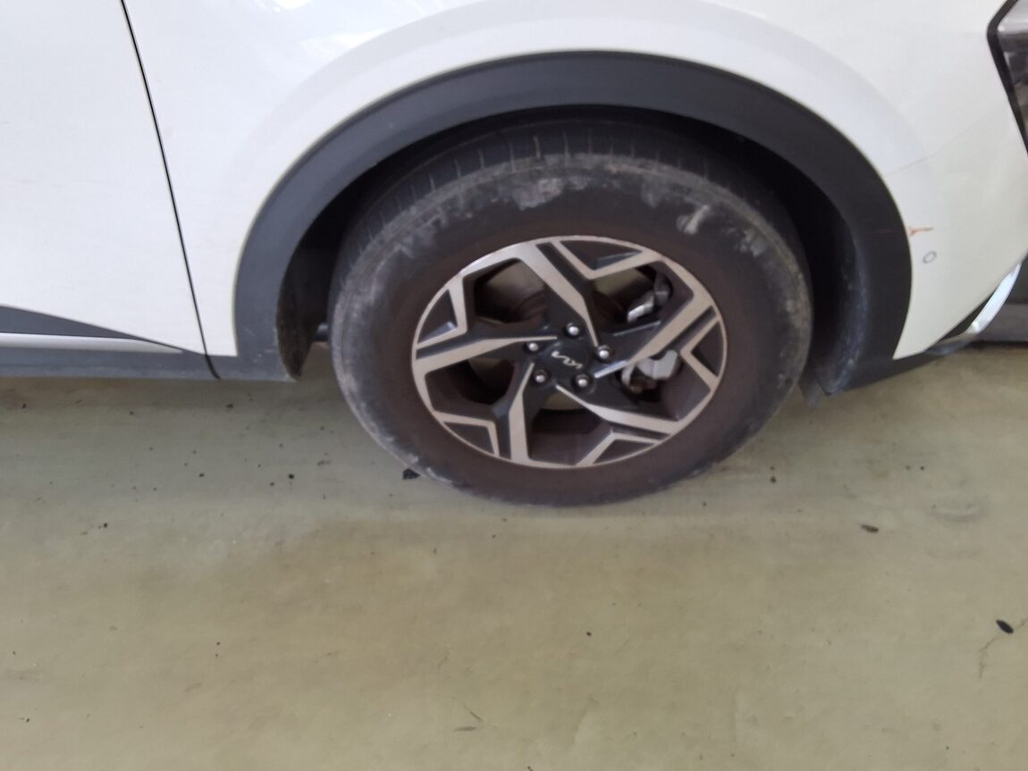 KIA THE ALL NEW SPORTAGE 2.0 DIESEL 2WD PRESTIGE 2023 - zdjęcie 22
