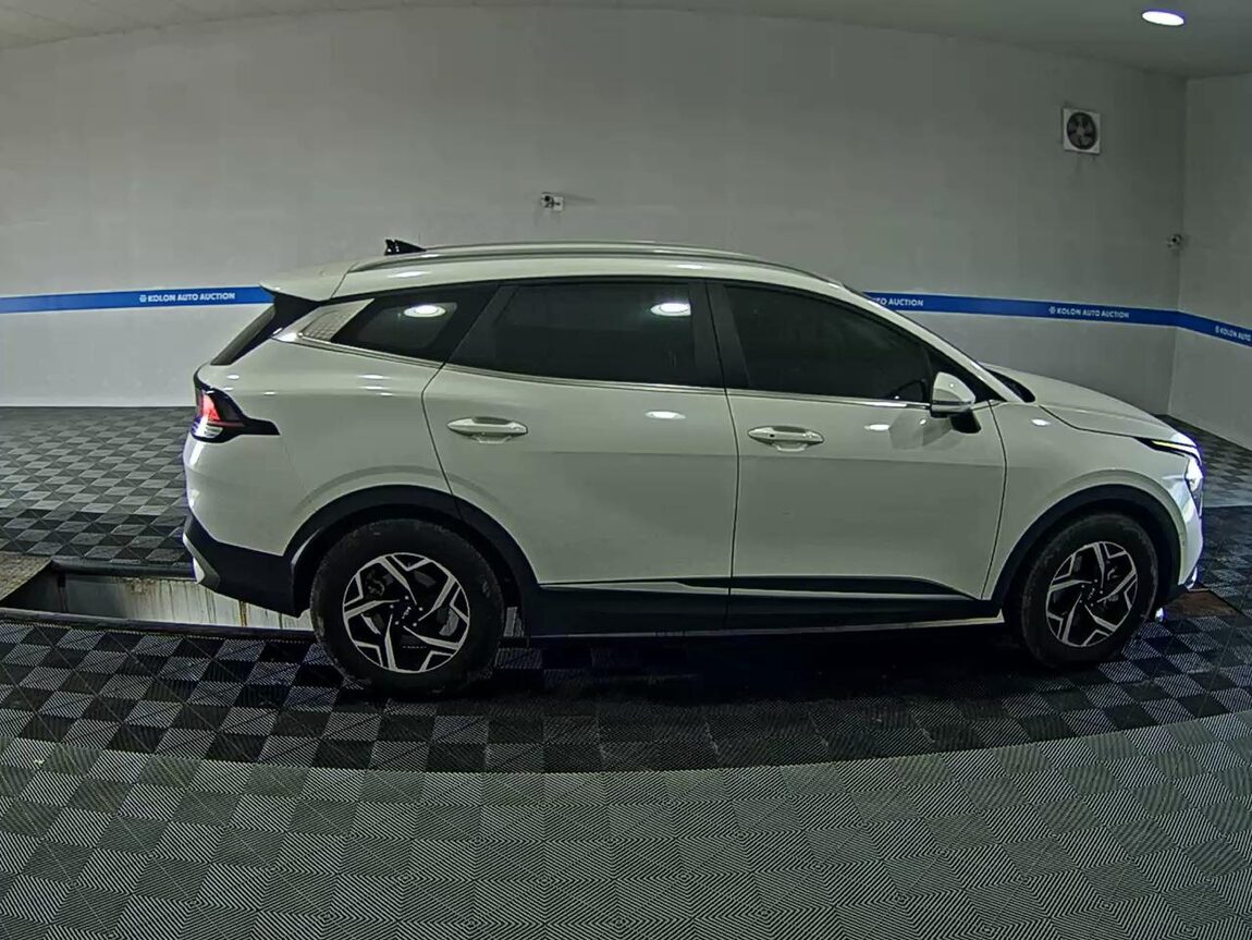 KIA THE ALL NEW SPORTAGE 2.0 DIESEL 2WD PRESTIGE 2023 - zdjęcie 4