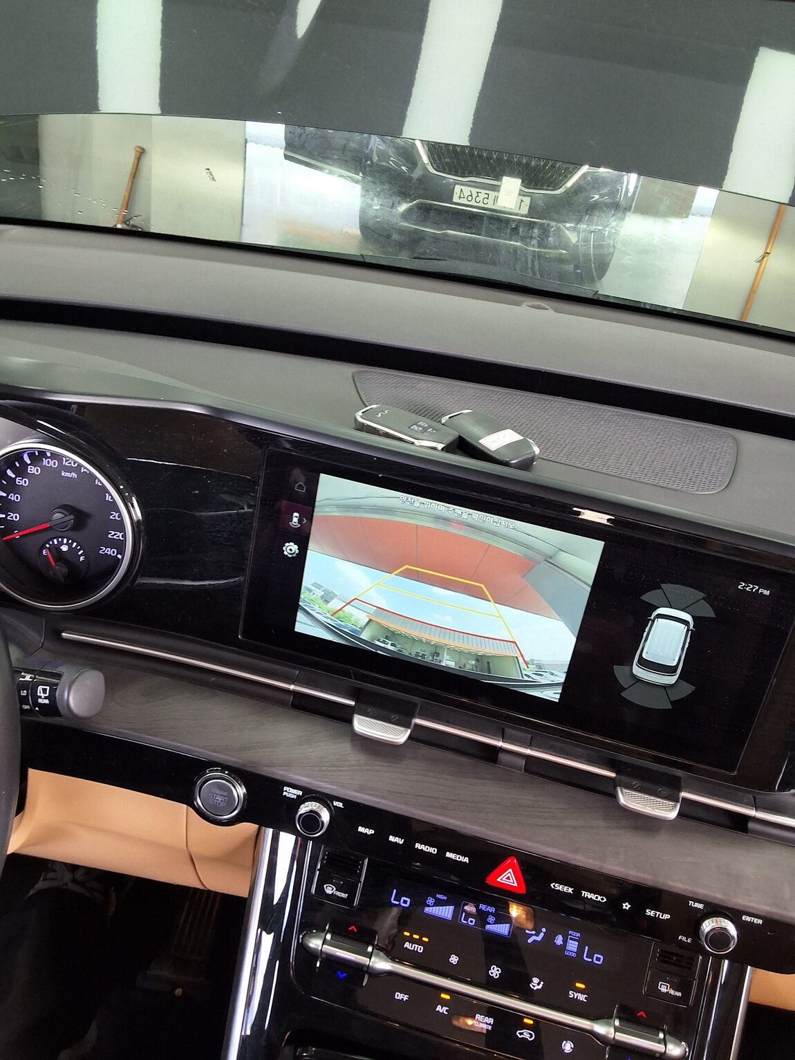 KIA NEW CARNIVAL (KA4) 9-SEATER DIESEL NOBLESSE 2023 - zdjęcie 17
