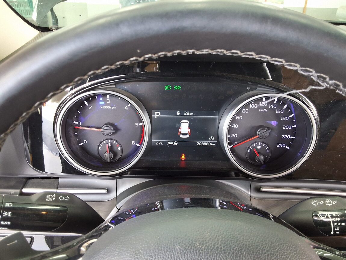 KIA NEW CARNIVAL (KA4) 9-SEATER DIESEL NOBLESSE 2023 - zdjęcie 9