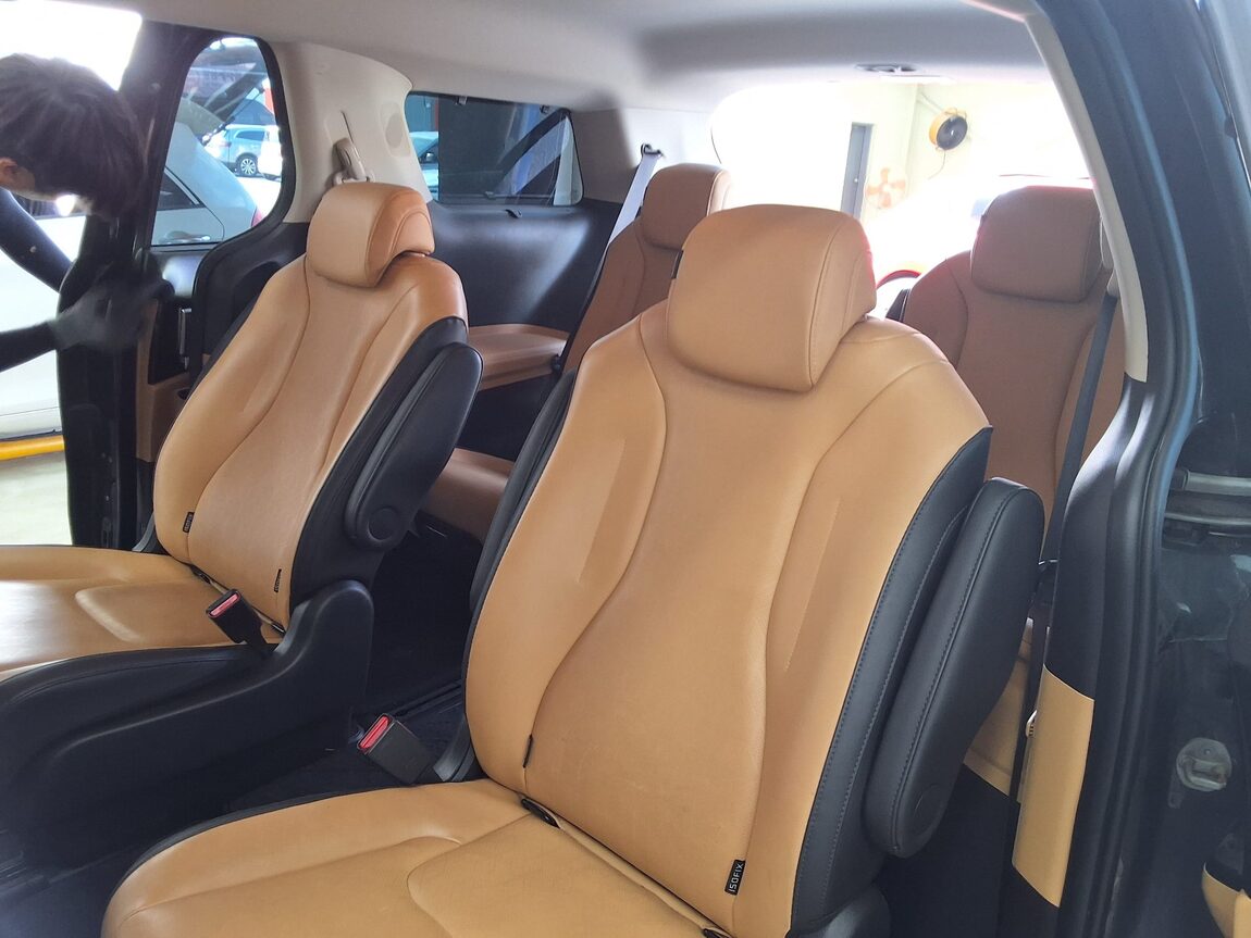 KIA NEW CARNIVAL (KA4) 9-SEATER DIESEL NOBLESSE 2023 - zdjęcie 12