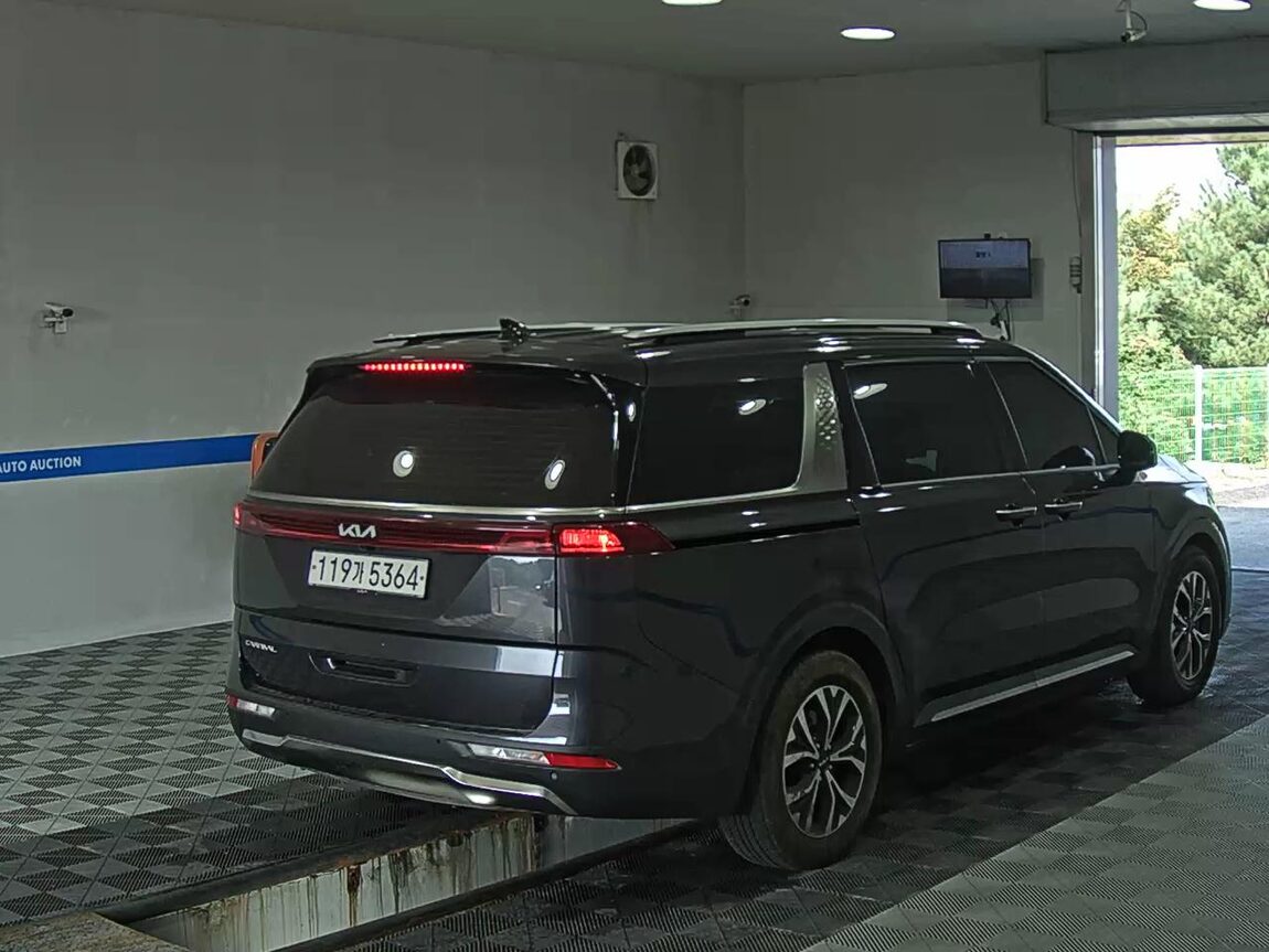 KIA NEW CARNIVAL (KA4) 9-SEATER DIESEL NOBLESSE 2023 - zdjęcie 5