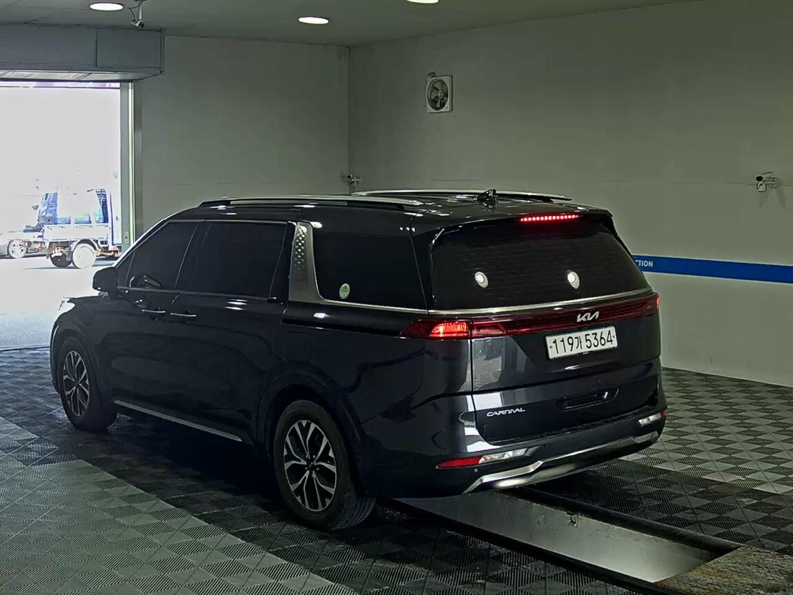 KIA NEW CARNIVAL (KA4) 9-SEATER DIESEL NOBLESSE 2023 - zdjęcie 6