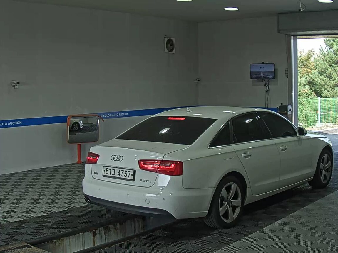 AUDI A6 (4TH GEN) 2.0 TDI DYNAMIC 2014 - zdjęcie 5