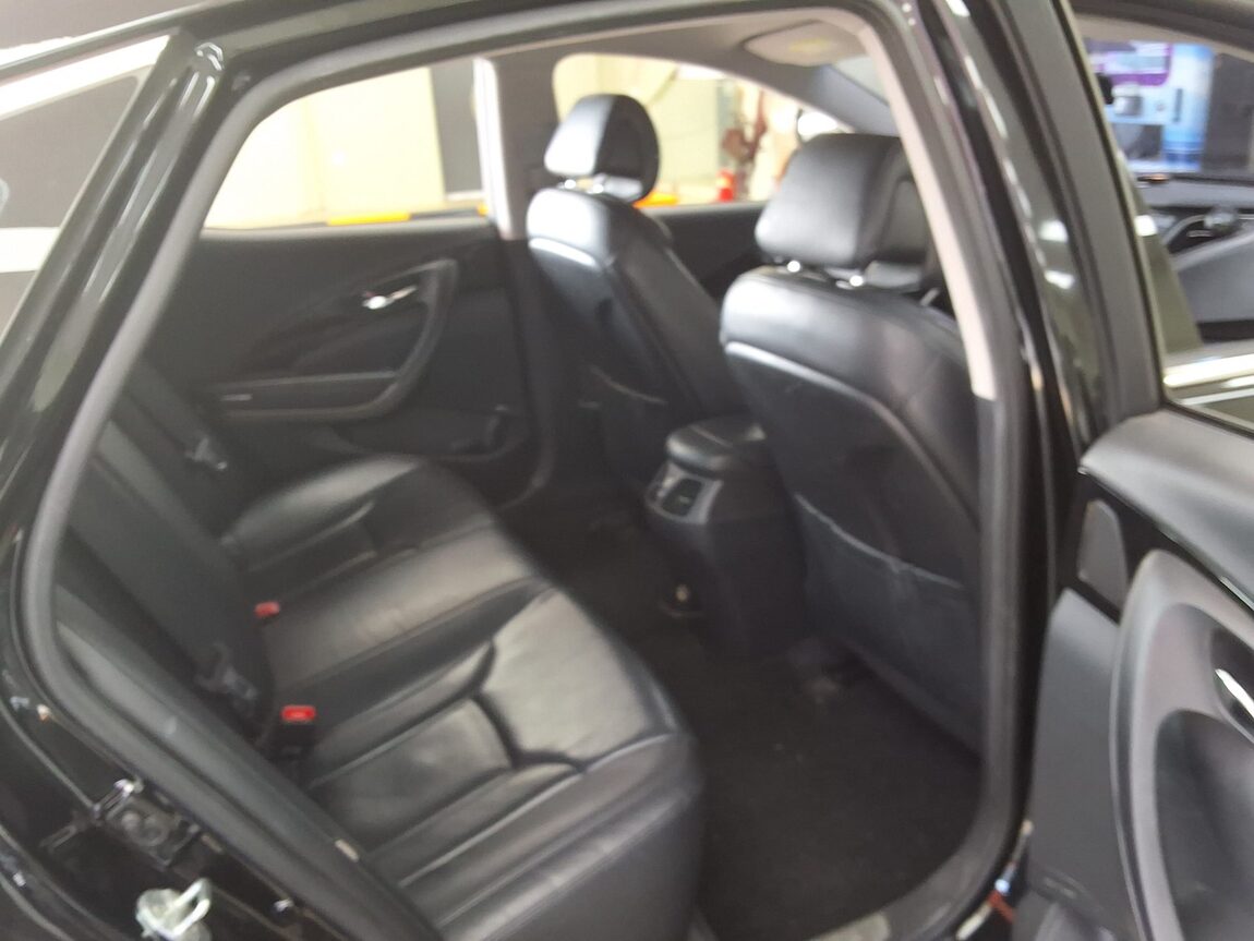 HYUNDAI GRANDEUR HG HG 240 MODERN COLLECTION 2017 - zdjęcie 14