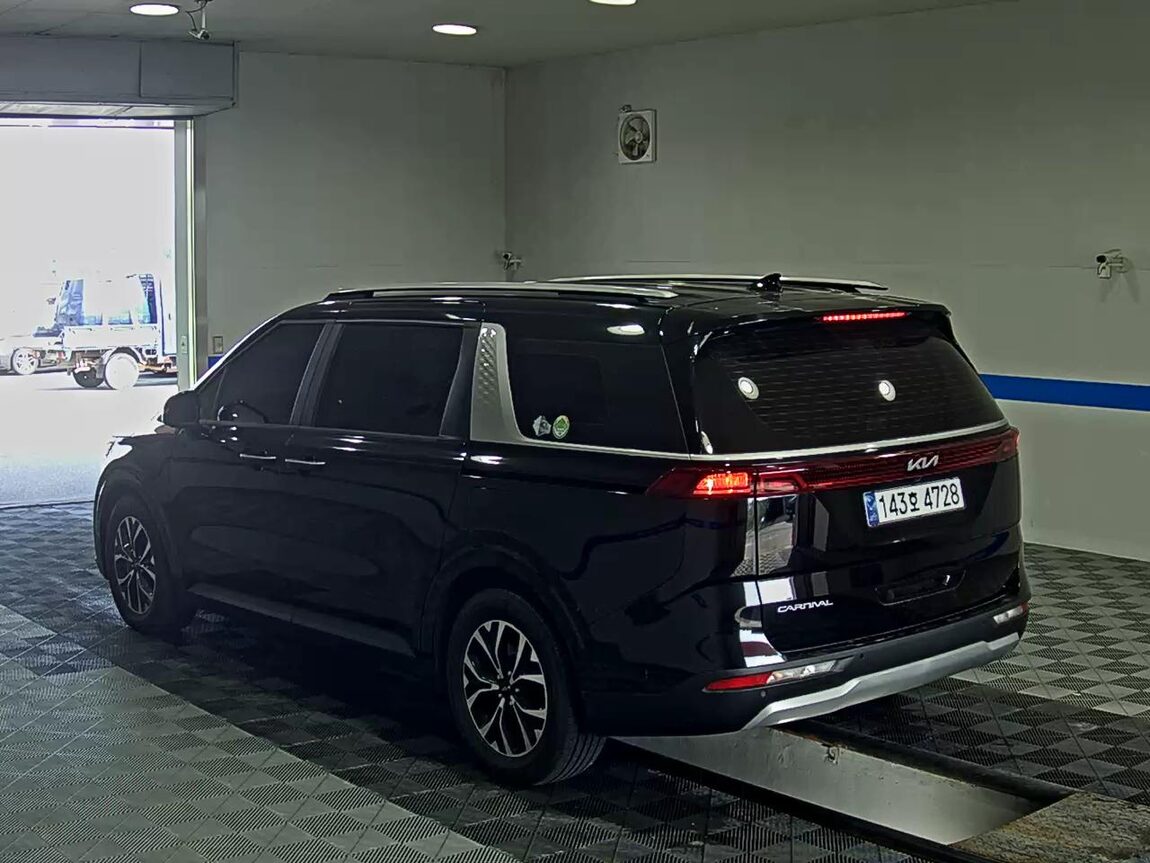 KIA NEW CARNIVAL (KA4) 9-SEATER DIESEL PRESTIGE 2023 - zdjęcie 6