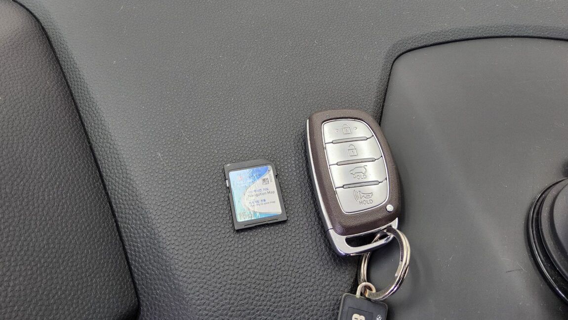 HYUNDAI NEW TUCSON ix DIESEL R2.0 2WD MODERN 2014 - zdjęcie 19