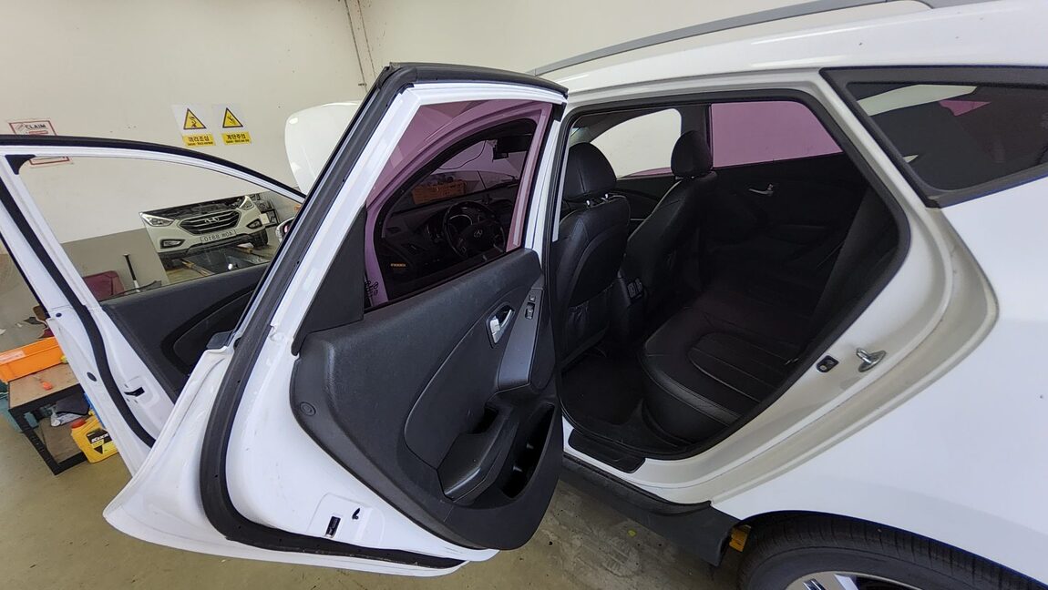 HYUNDAI NEW TUCSON ix DIESEL R2.0 2WD MODERN 2014 - zdjęcie 12