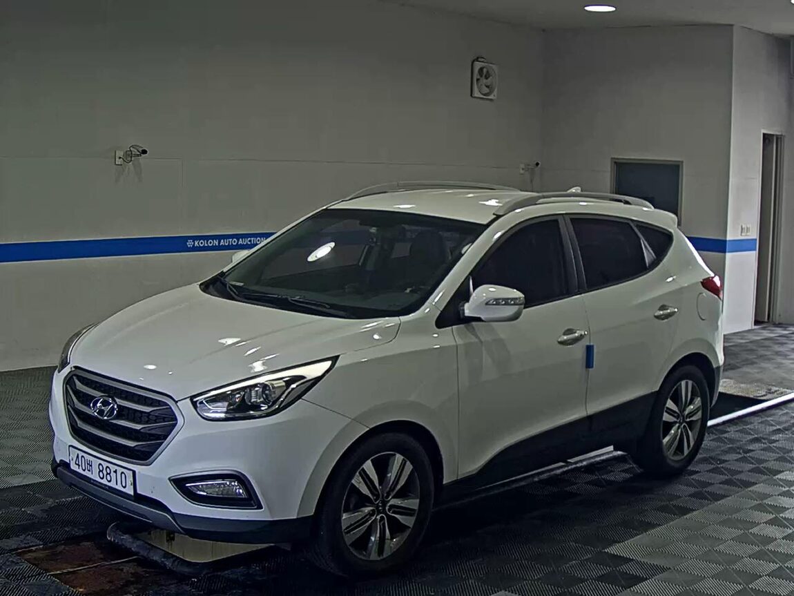 HYUNDAI NEW TUCSON ix DIESEL R2.0 2WD MODERN 2014 - zdjęcie 2