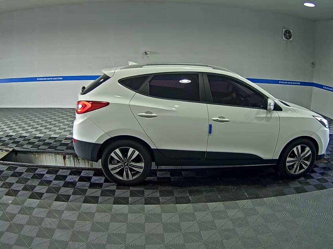 HYUNDAI NEW TUCSON ix DIESEL R2.0 2WD MODERN 2014 - zdjęcie 4