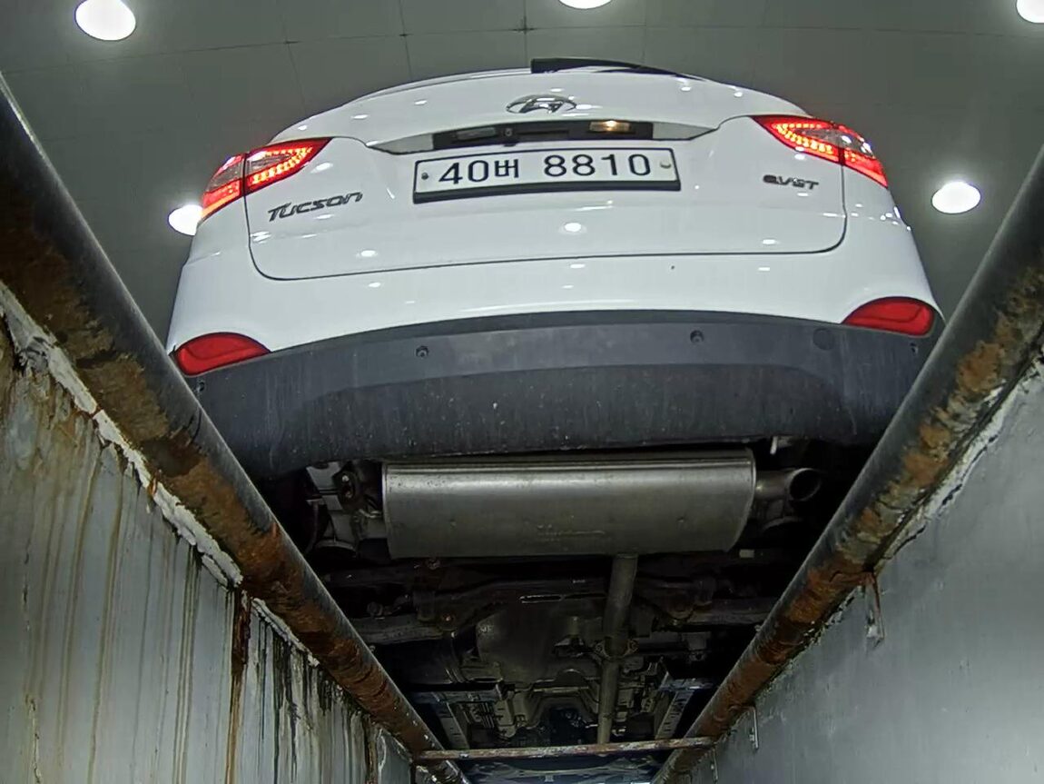 HYUNDAI NEW TUCSON ix DIESEL R2.0 2WD MODERN 2014 - zdjęcie 8