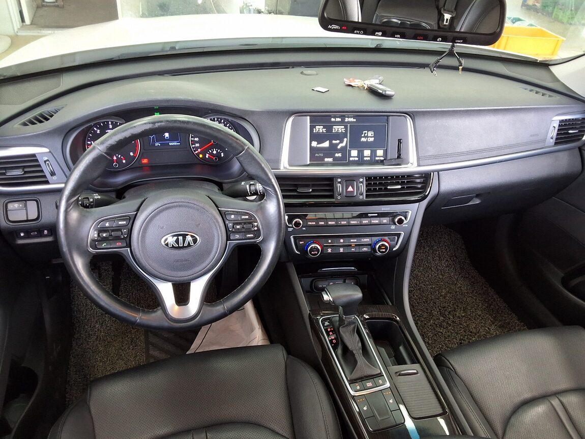 KIA NEW K5 1.7 DIESEL PRESTIGE MX 2016 - zdjęcie 11