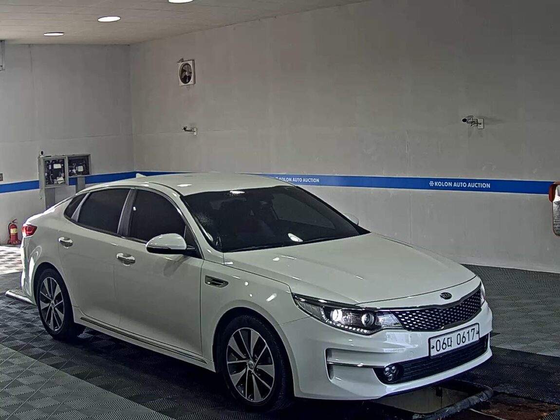 KIA NEW K5 1.7 DIESEL PRESTIGE MX 2016 - zdjęcie 3