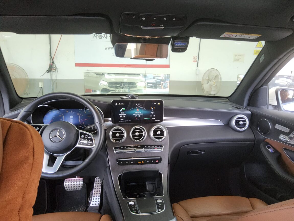MERCEDES-BENZ GLC-CLASS GLC 300 4MATIC 2022 - zdjęcie 11