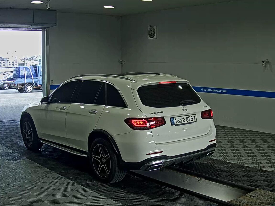 MERCEDES-BENZ GLC-CLASS GLC 300 4MATIC 2022 - zdjęcie 6