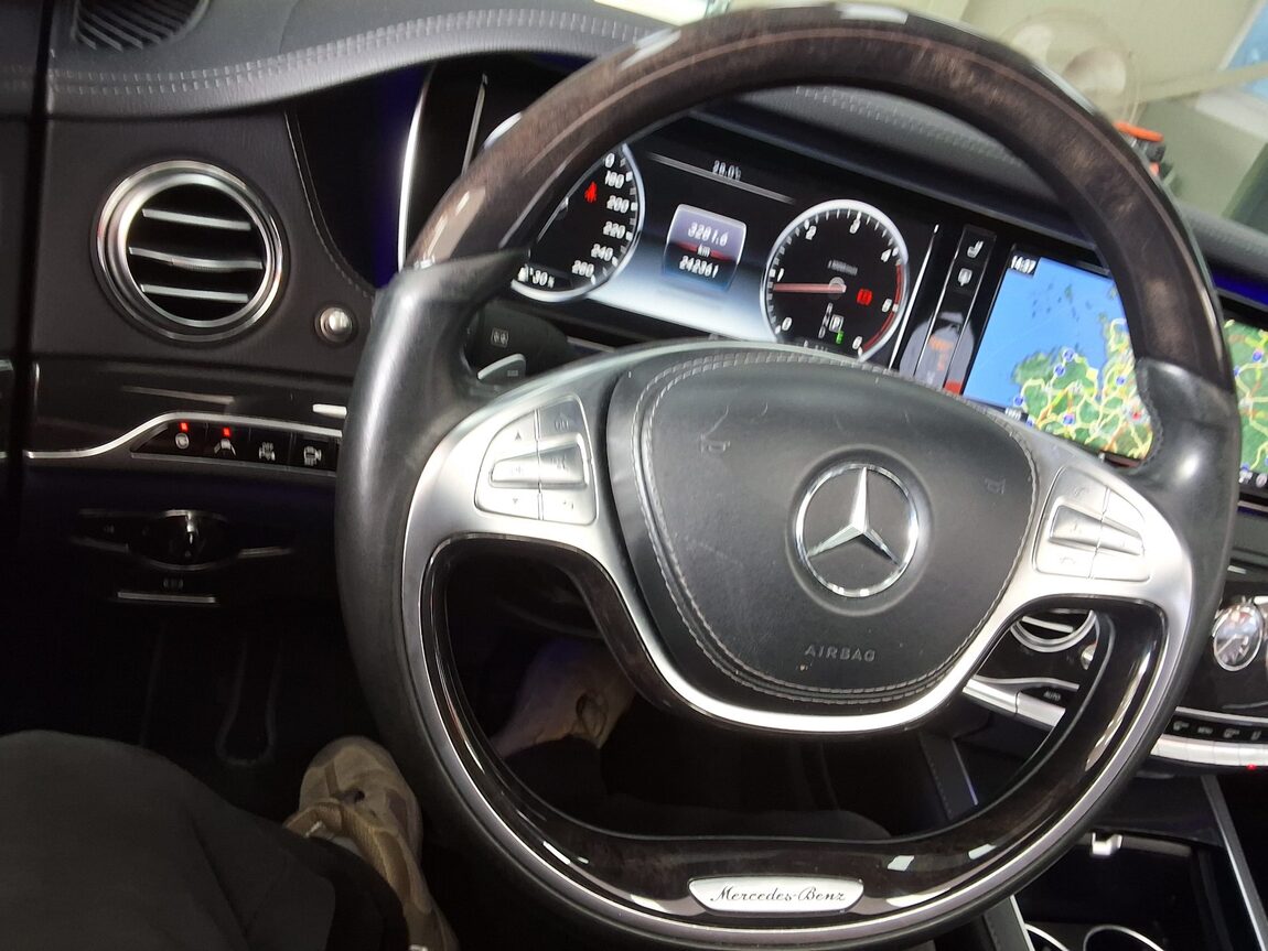 MERCEDES-BENZ S-CLASS (6TH GEN) S350 d 4MATIC 2016 - zdjęcie 23