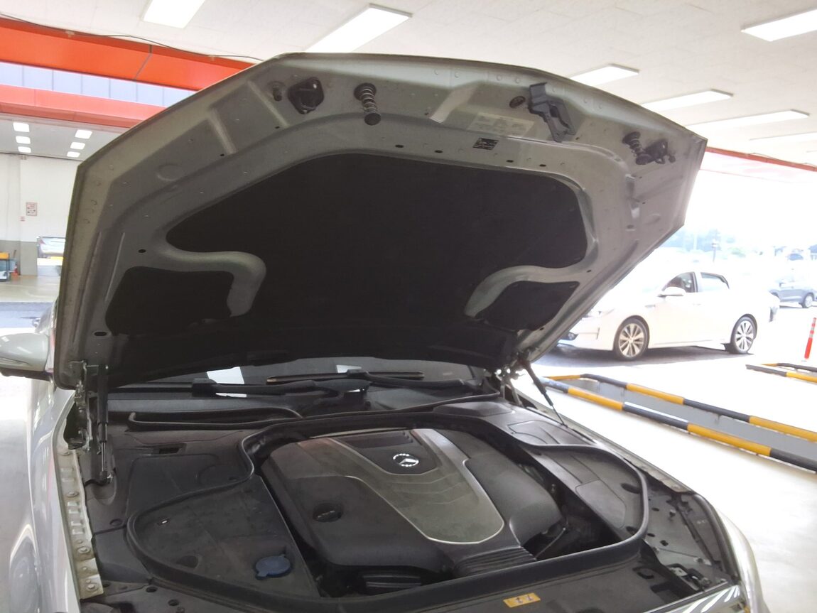 MERCEDES-BENZ S-CLASS (6TH GEN) S350 d 4MATIC 2016 - zdjęcie 18