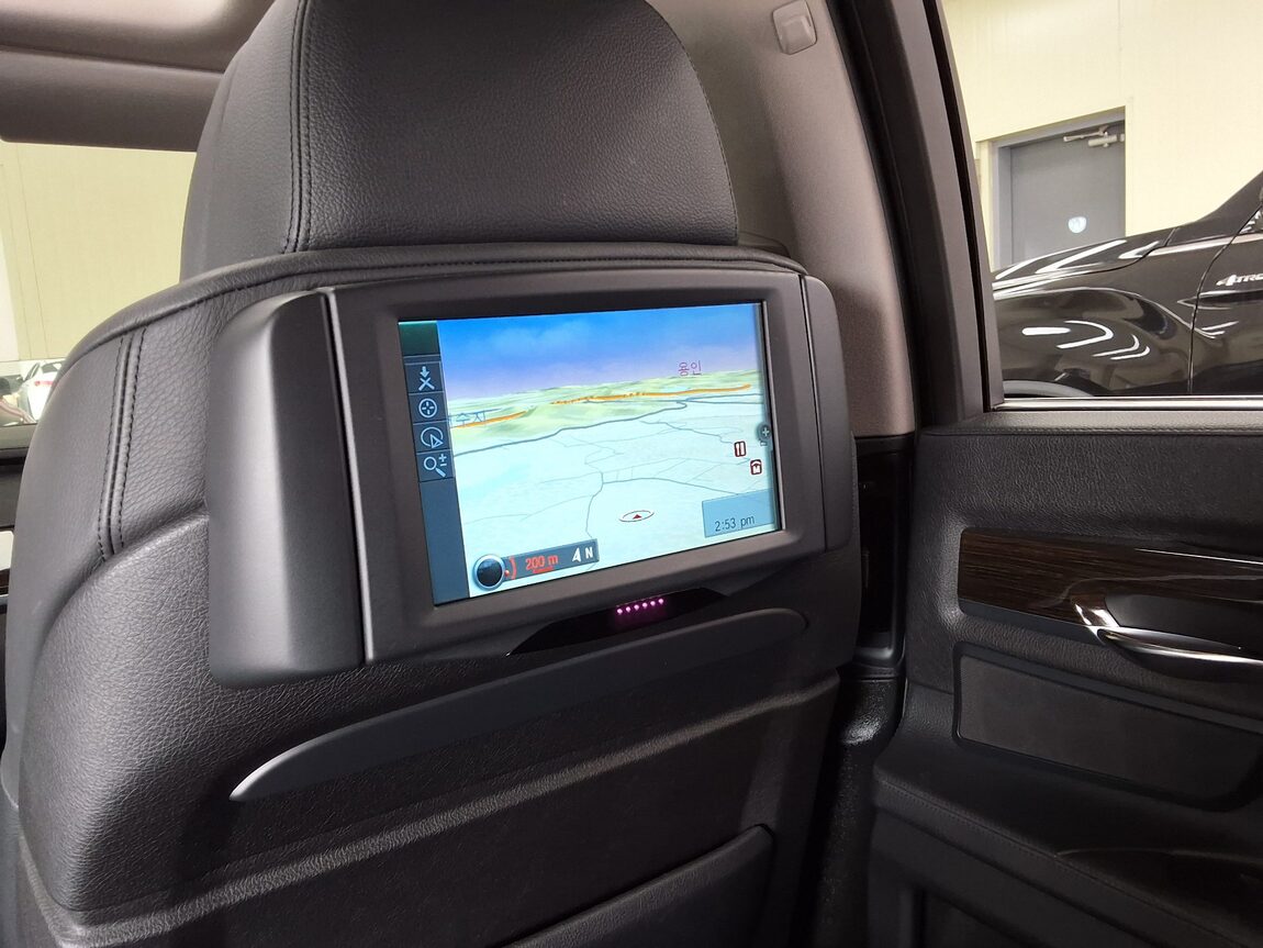 BMW 7 SERIES (5TH GEN) 750Li xDRIVE 2012 - zdjęcie 30