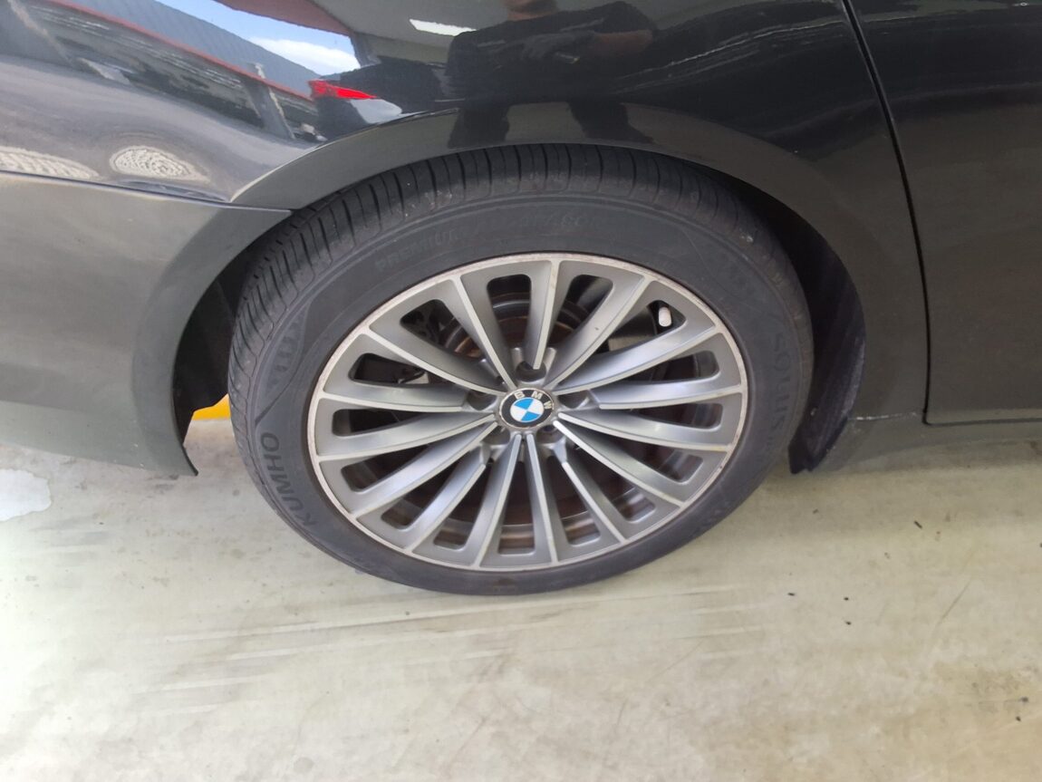 BMW 7 SERIES (5TH GEN) 750Li xDRIVE 2012 - zdjęcie 22