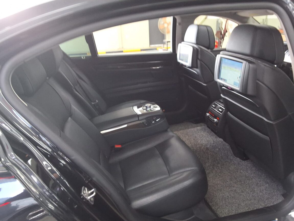 BMW 7 SERIES (5TH GEN) 750Li xDRIVE 2012 - zdjęcie 14