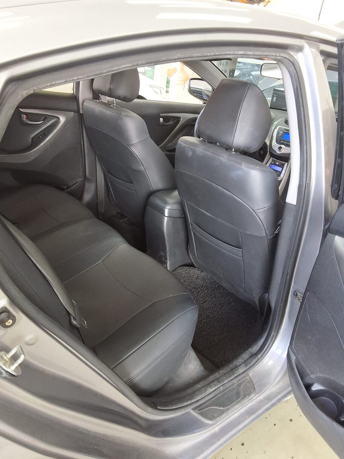 HYUNDAI AVANTE MD M16 GDi LUXURY 2012 - zdjęcie 13