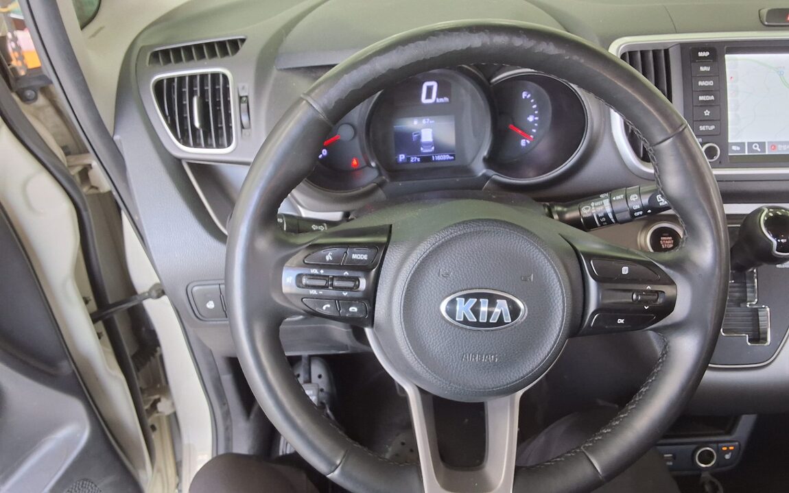 KIA THE NEW RAY 1.0 GASOLINE PRESTIGE 2020 - zdjęcie 17