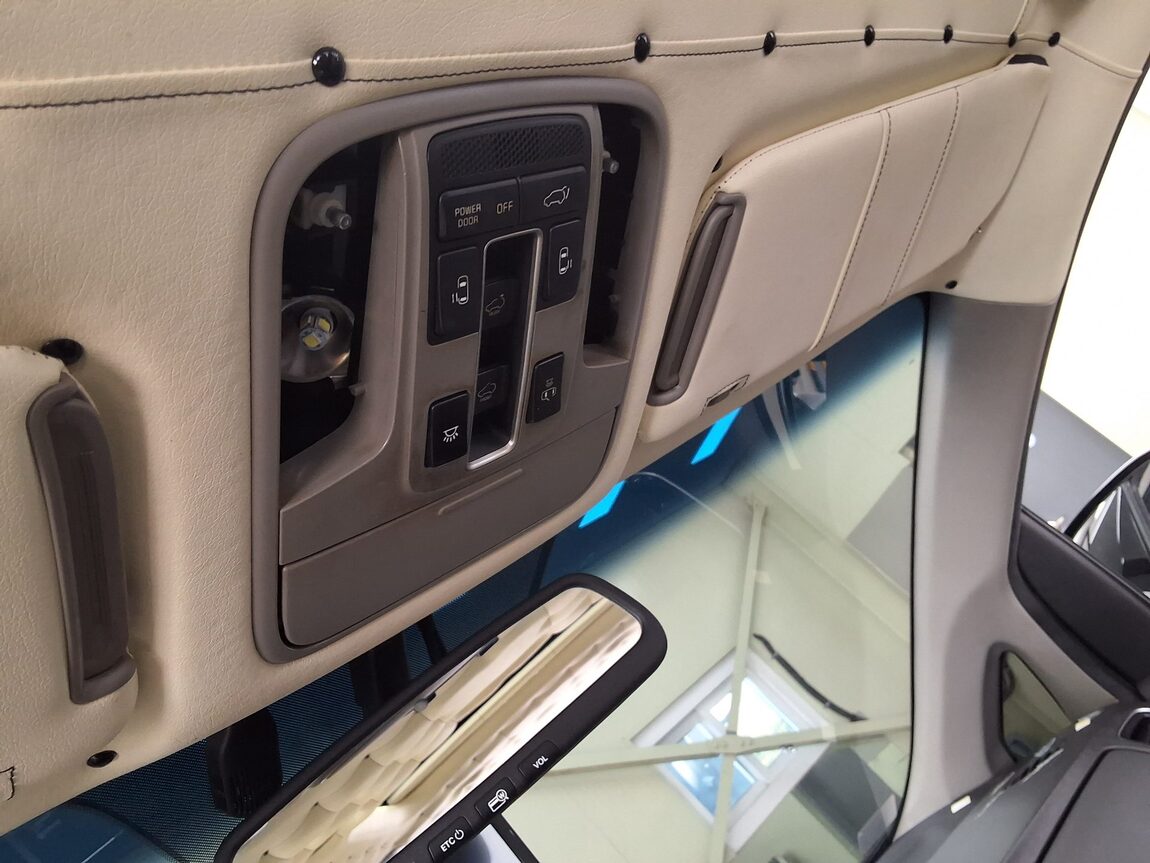 KIA ALL NEW CARNIVAL 9-SEATER DIESEL PRESTIGE 2016 - zdjęcie 26