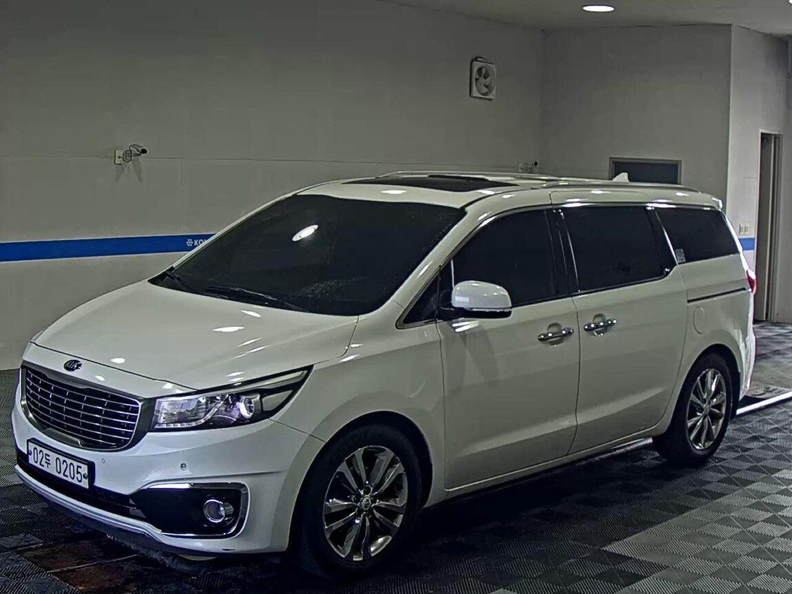 KIA ALL NEW CARNIVAL 9-SEATER DIESEL PRESTIGE 2016 - zdjęcie 2