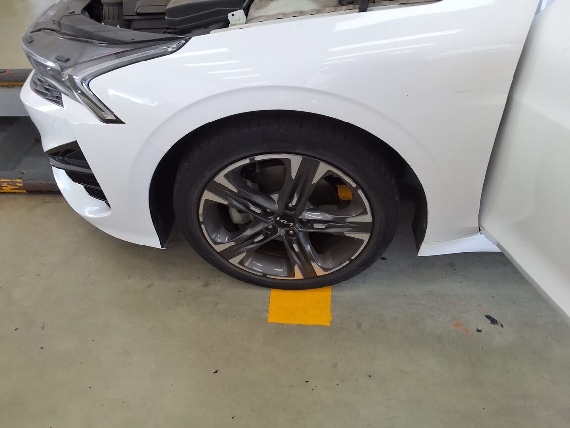 KIA NEW K5 (DL3) 2.0 GASOLINE PRESTIGE 2022 - zdjęcie 21