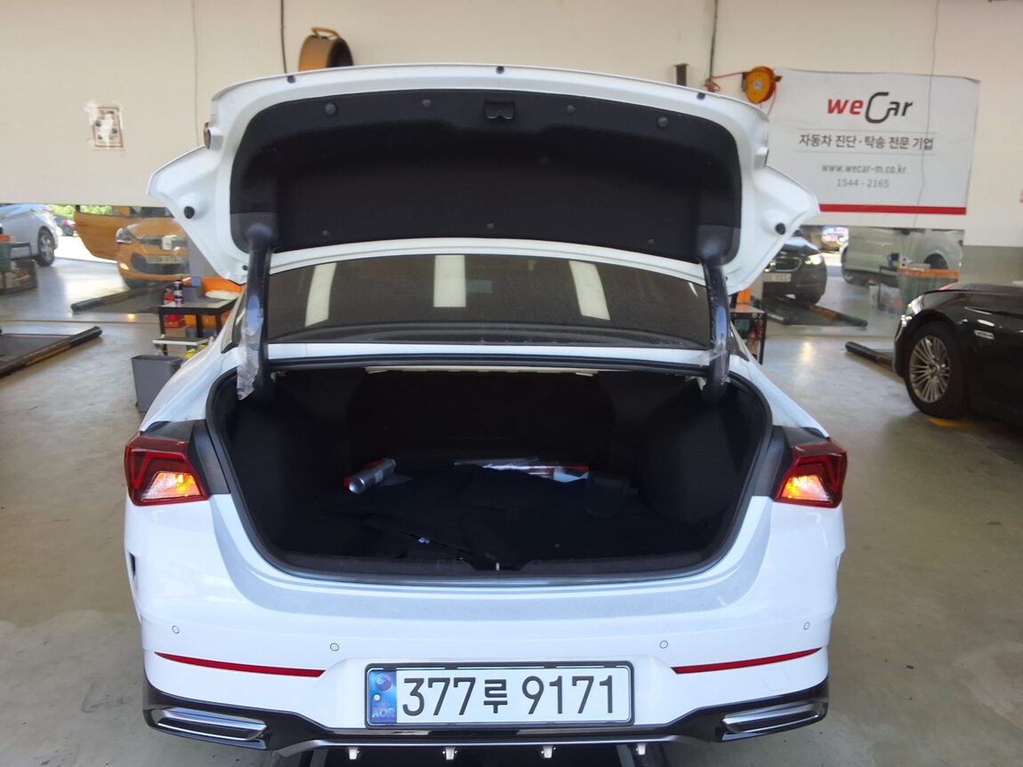 KIA NEW K5 (DL3) 2.0 GASOLINE PRESTIGE 2022 - zdjęcie 15
