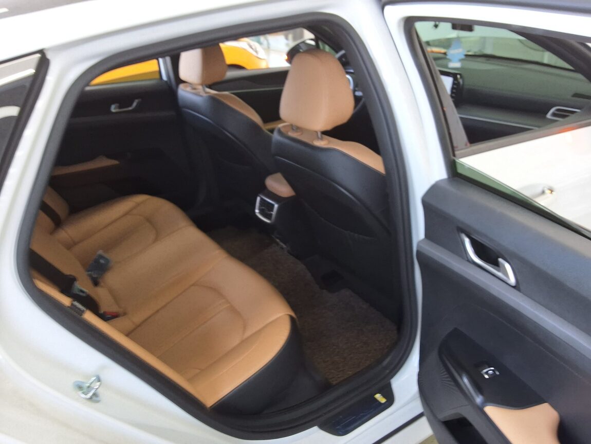 KIA NEW K5 (DL3) 2.0 GASOLINE PRESTIGE 2022 - zdjęcie 13