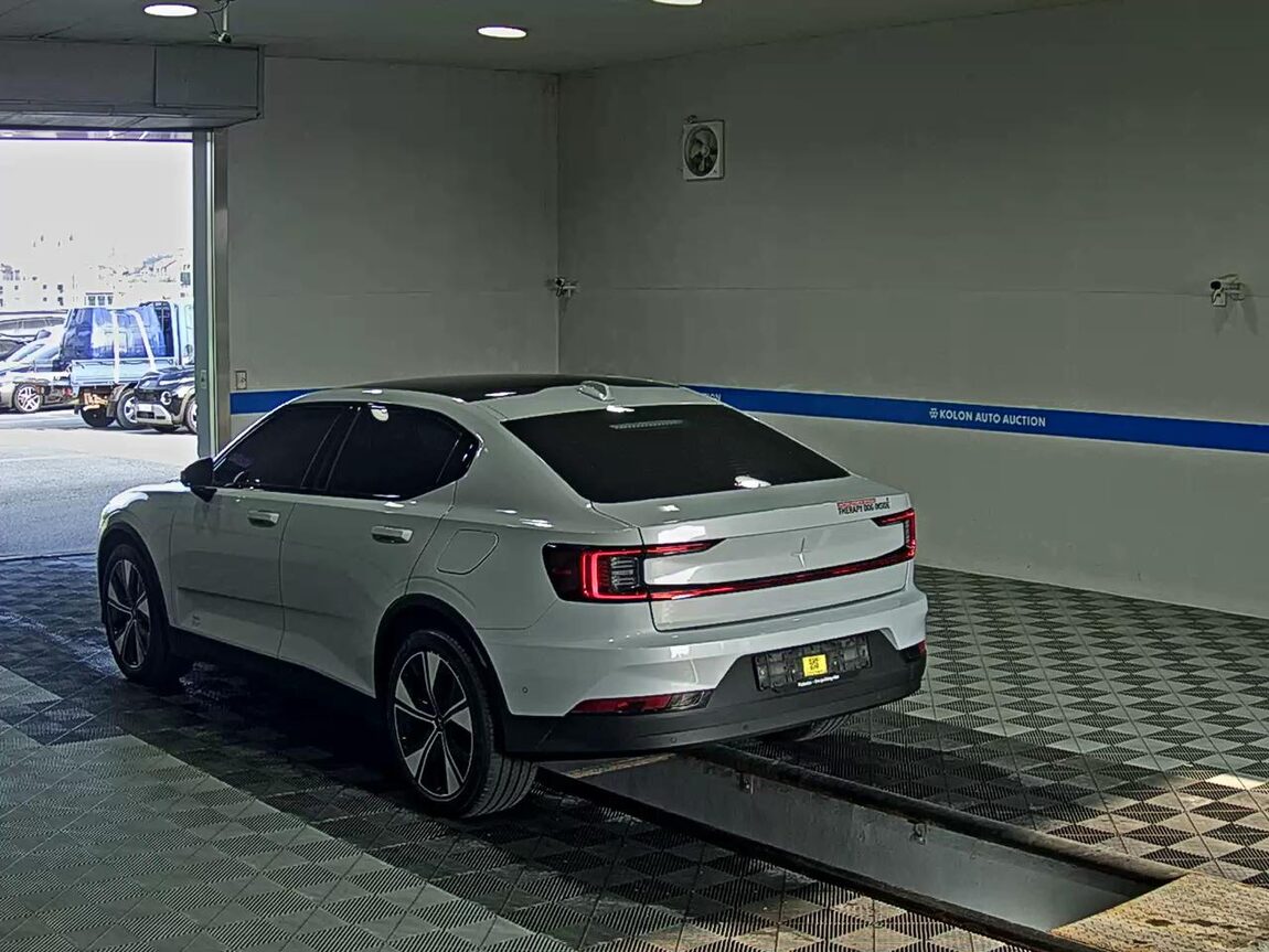 POLESTAR POLESTAR 2 LONG RANGE SINGLE MOTOR 2023 - zdjęcie 6