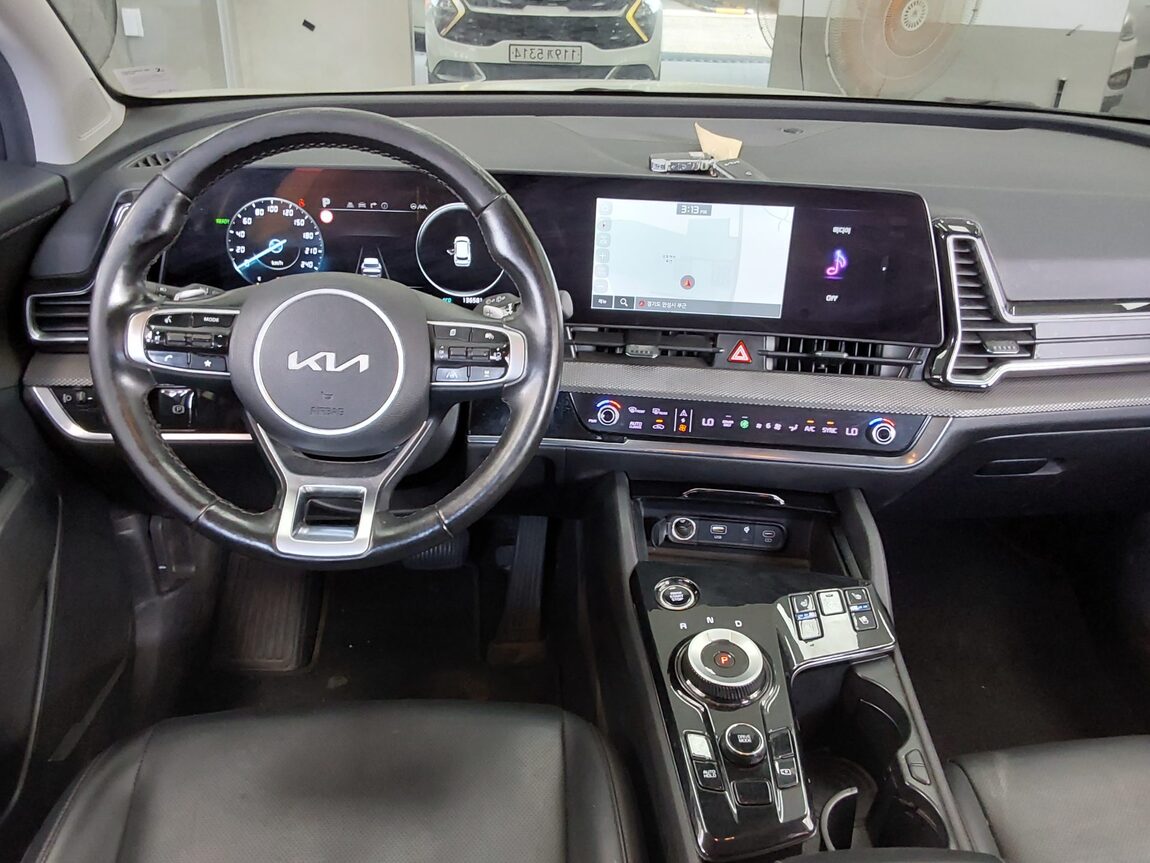 KIA THE ALL NEW SPORTAGE HYBRID 1.6 HEV PRESTIGE 2023 - zdjęcie 11