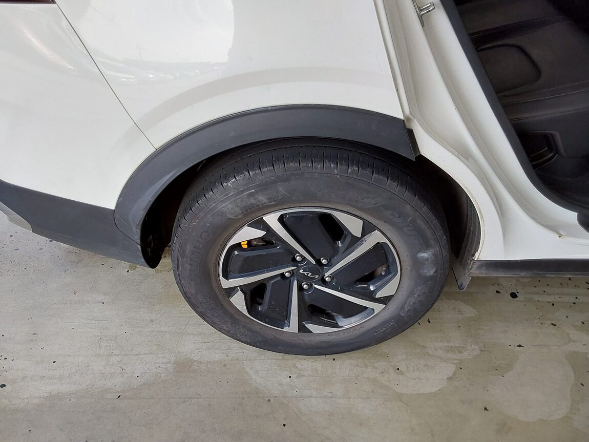 KIA THE ALL NEW SPORTAGE HYBRID 1.6 HEV PRESTIGE 2023 - zdjęcie 23