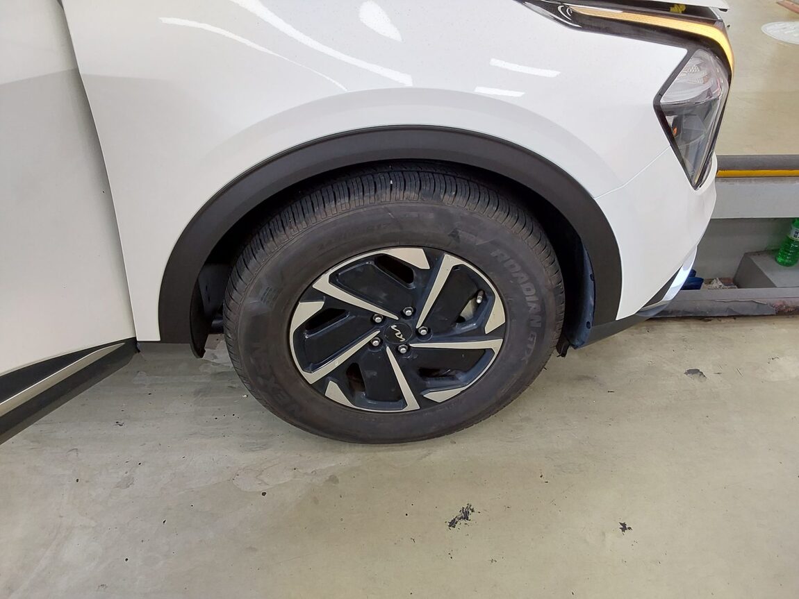 KIA THE ALL NEW SPORTAGE HYBRID 1.6 HEV PRESTIGE 2023 - zdjęcie 22
