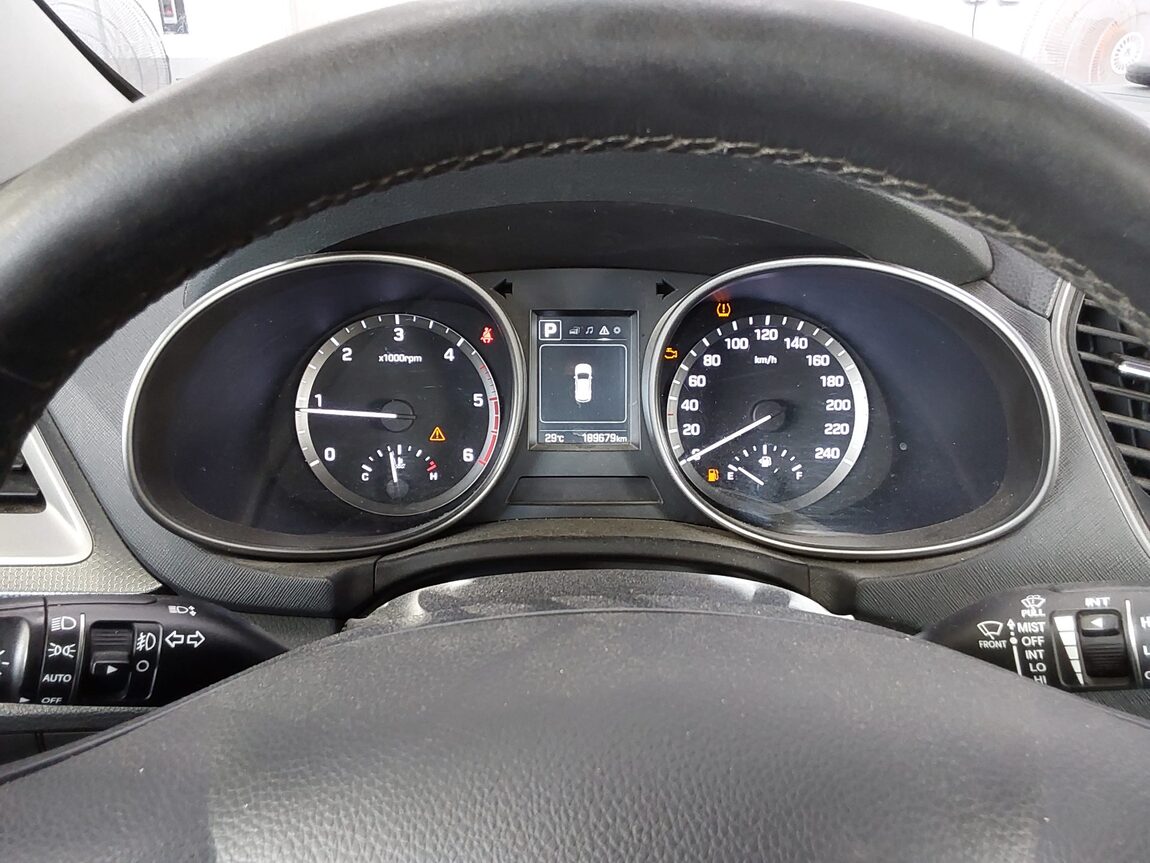 HYUNDAI SANTA FE THE PRIME DIESEL R2.0 4WD PREMIUM 2016 - zdjęcie 9