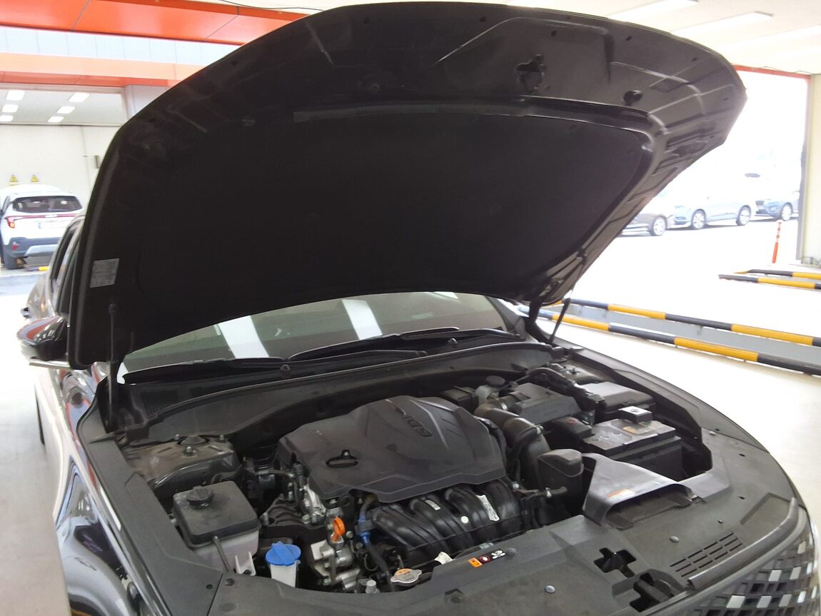 HYUNDAI THE NEW GRANDEUR IG GASOLINE 2.5 LE BLANC 2023 - zdjęcie 18