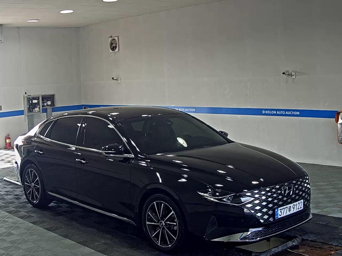HYUNDAI THE NEW GRANDEUR IG GASOLINE 2.5 LE BLANC 2023 - zdjęcie 3