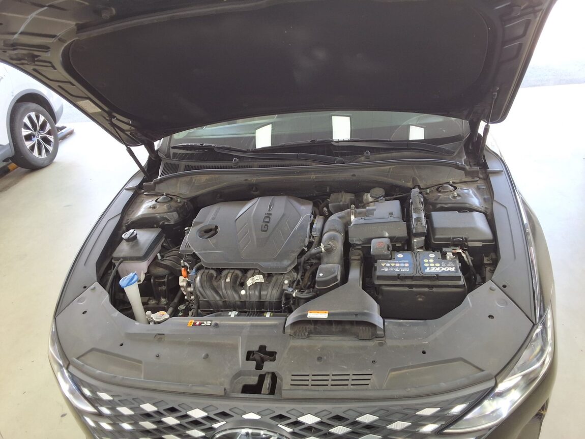 HYUNDAI THE NEW GRANDEUR IG GASOLINE 2.5 LE BLANC 2023 - zdjęcie 19