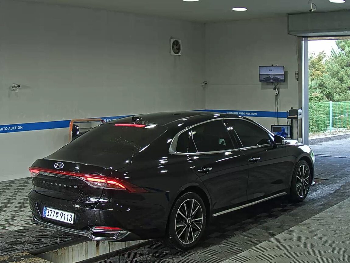HYUNDAI THE NEW GRANDEUR IG GASOLINE 2.5 LE BLANC 2023 - zdjęcie 5