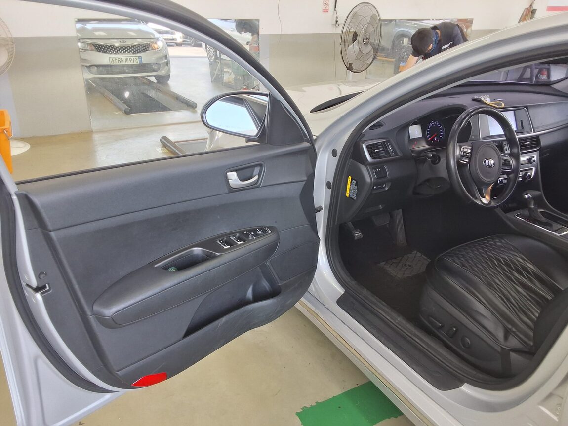 KIA NEW K5 2.0 LPI RENTAL CAR PRESTIGE MX 2017 - zdjęcie 10
