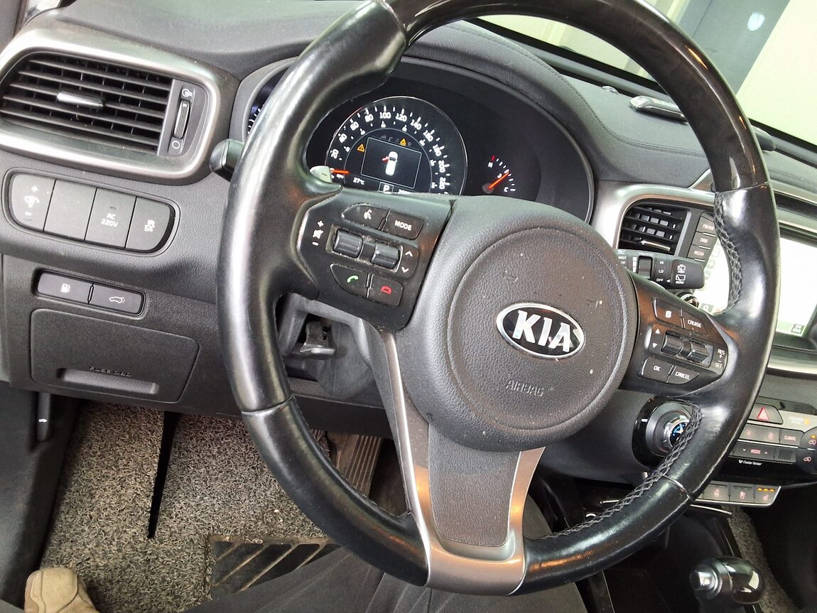 KIA ALL NEW SORENTO R2.0 2WD NOBLESSE SPECIAL 2016 - zdjęcie 23