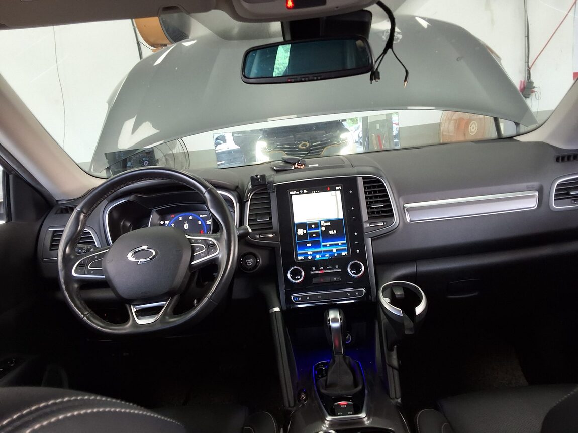 RENAULT (SAMSUNG) QM6 2.0 GDe 2WD RE 2019 - zdjęcie 11