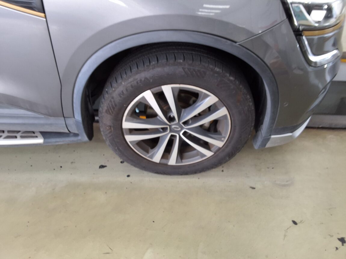 RENAULT (SAMSUNG) QM6 2.0 GDe 2WD RE 2019 - zdjęcie 23