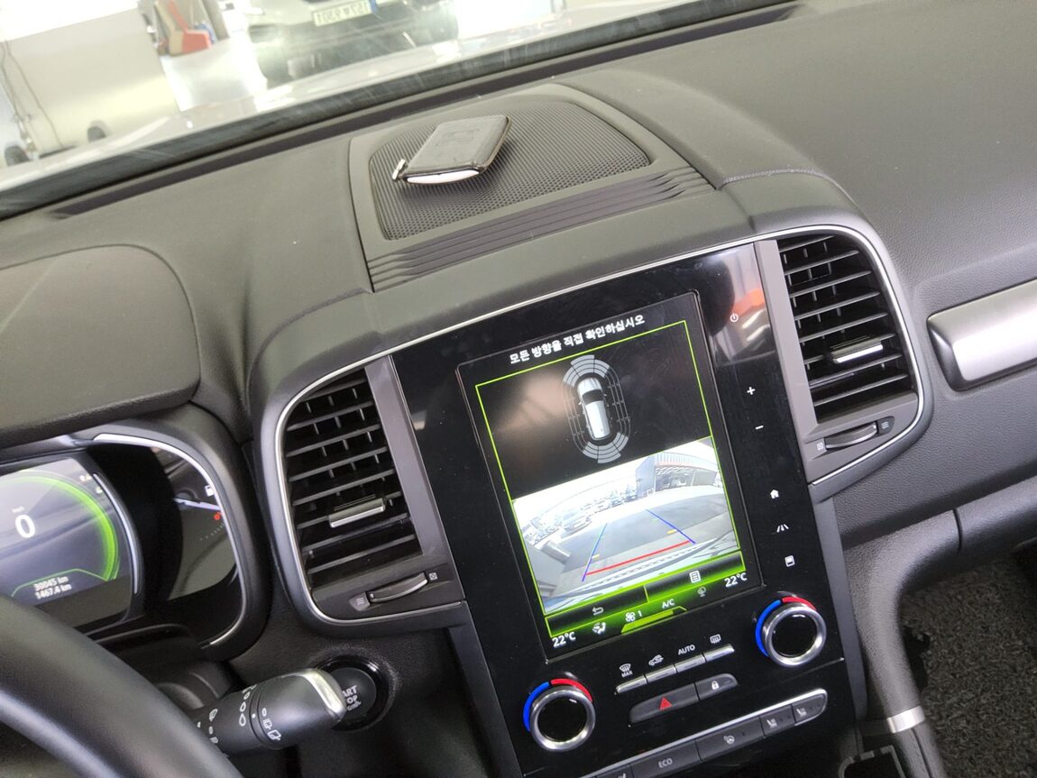 RENAULT (SAMSUNG) NEW QM6 2.0 GDe LE 2023 - zdjęcie 17