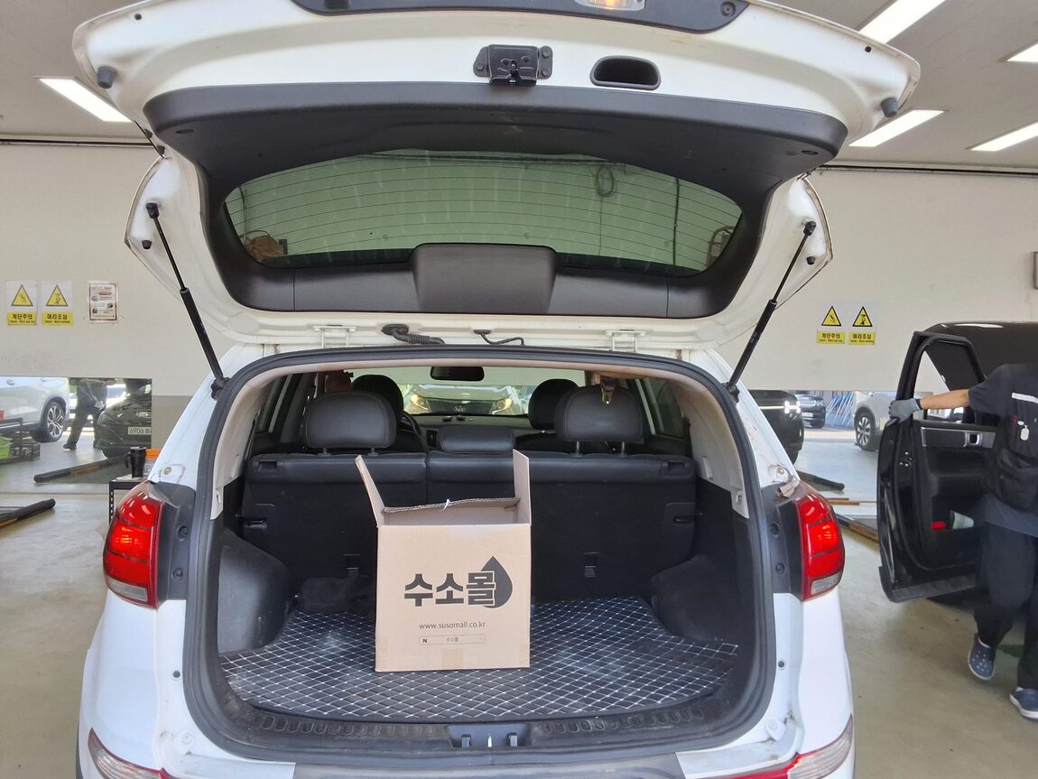 KIA THE NEW SPORTAGE R DIESEL R2.0 2WD TRENDY 2014 - zdjęcie 16