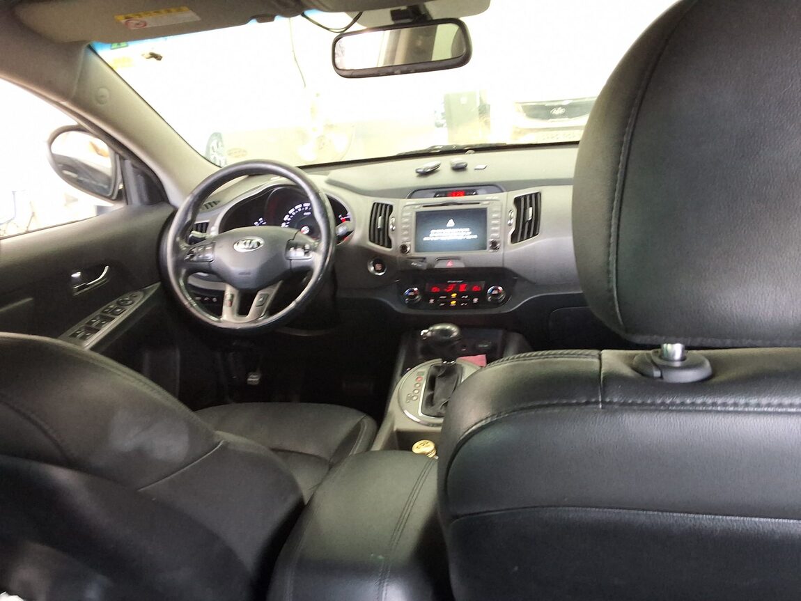 KIA THE NEW SPORTAGE R DIESEL R2.0 2WD TRENDY 2014 - zdjęcie 12